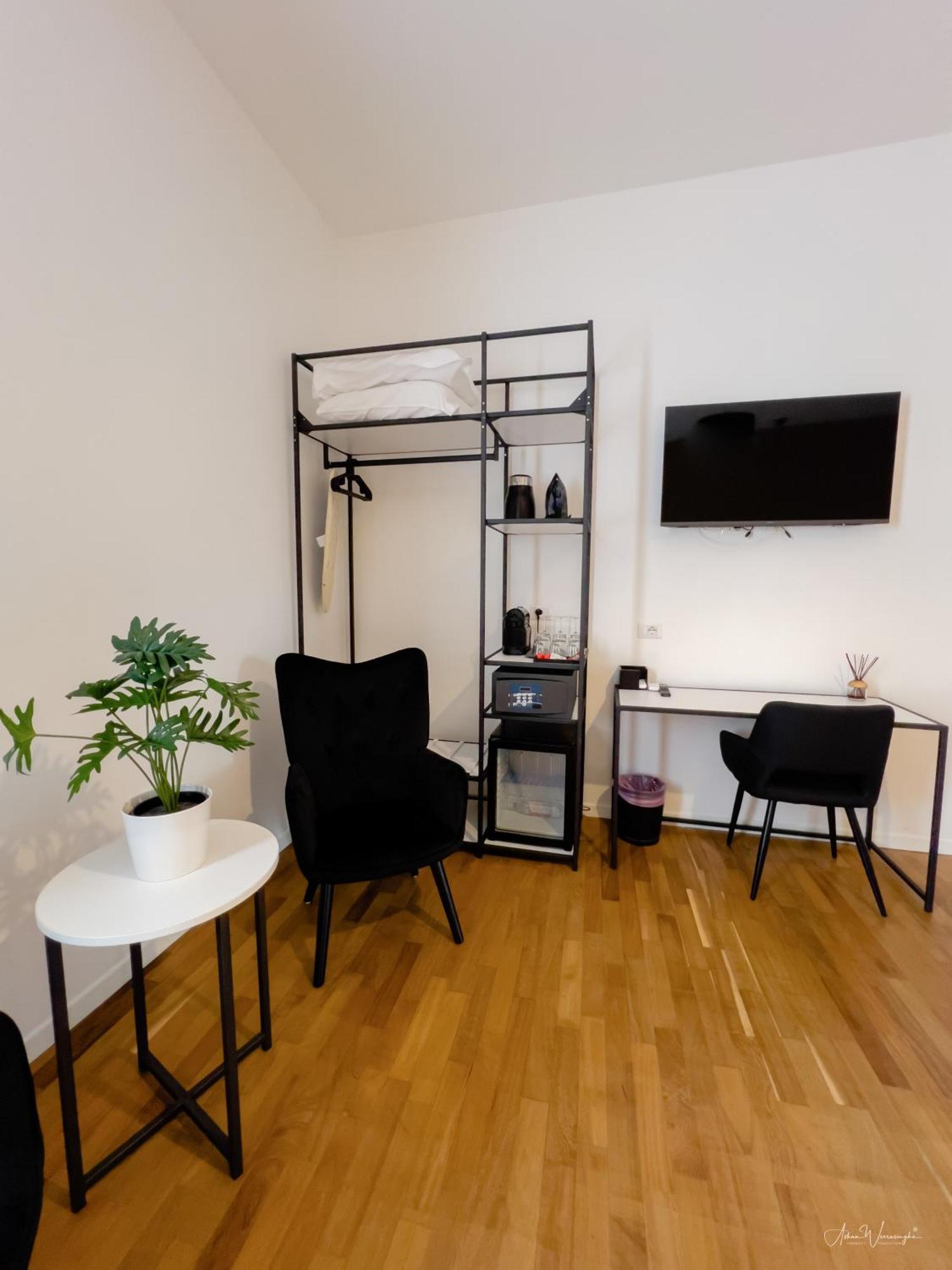 Magikrooms Topaz 罗马 外观 照片